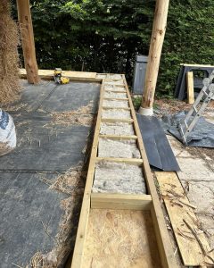 Bale plinth, almost ready 😁
#strawbale #strawbales #strawbalebuilding #strawbalehome #strawbaleconstruction #strawbalearchitecture #nationalparks #localbusiness #designandbuild #southdowns #artizan #handmade #bespokeluxury #westsussex #southdownsnationalpark #beautifulbuildings #builtbyartizans #studio #sustainability #sustainableliving #sustain #sustainable #sustainablebusiness #sustainablymade #sustainabledesign #sustainabilitymatters @grain_architecture